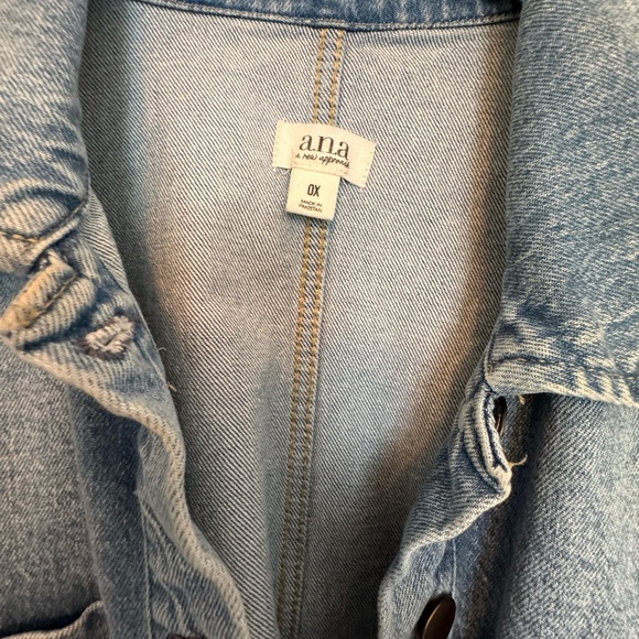 Denim jacket - Picture 2 of 3